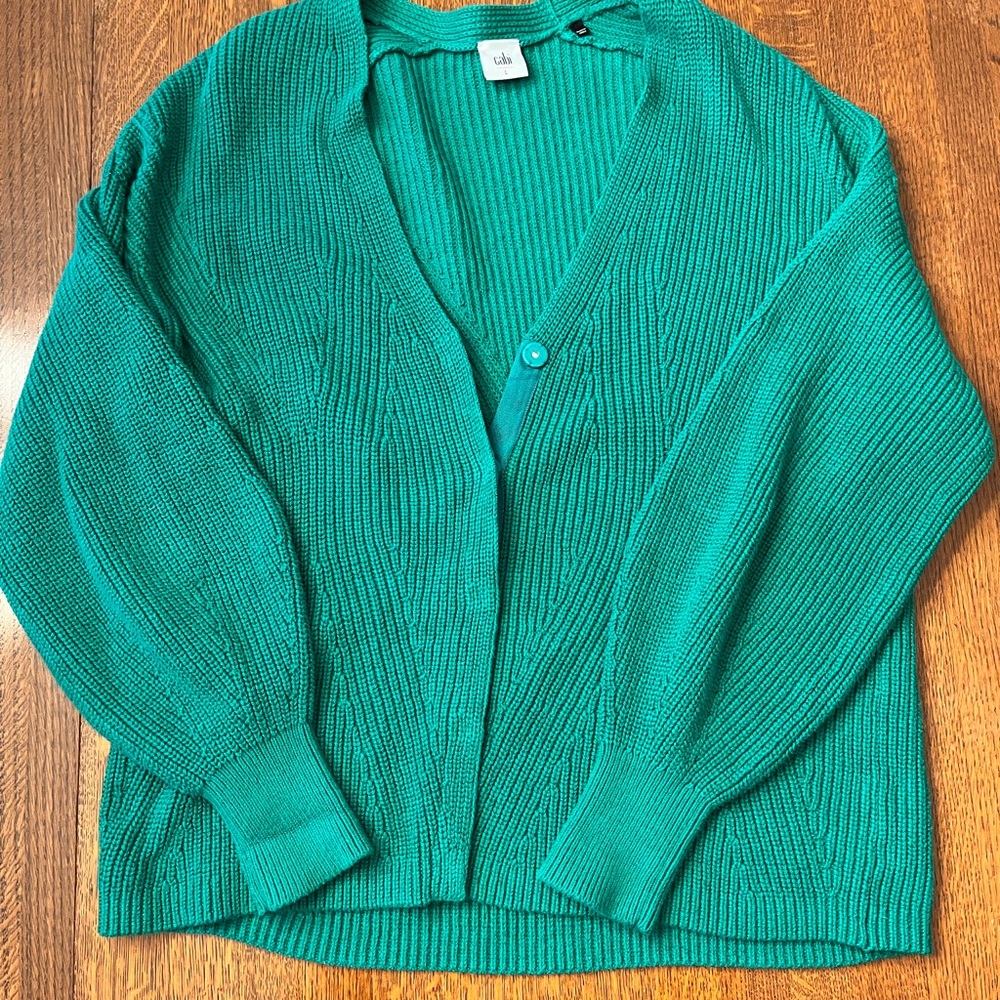 emerald cabi large cable-nit sweater